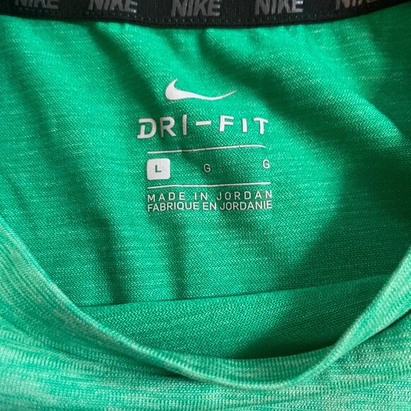 Boys Roots Sweater + Name Brand T-Shirts - Picture 7 of 8